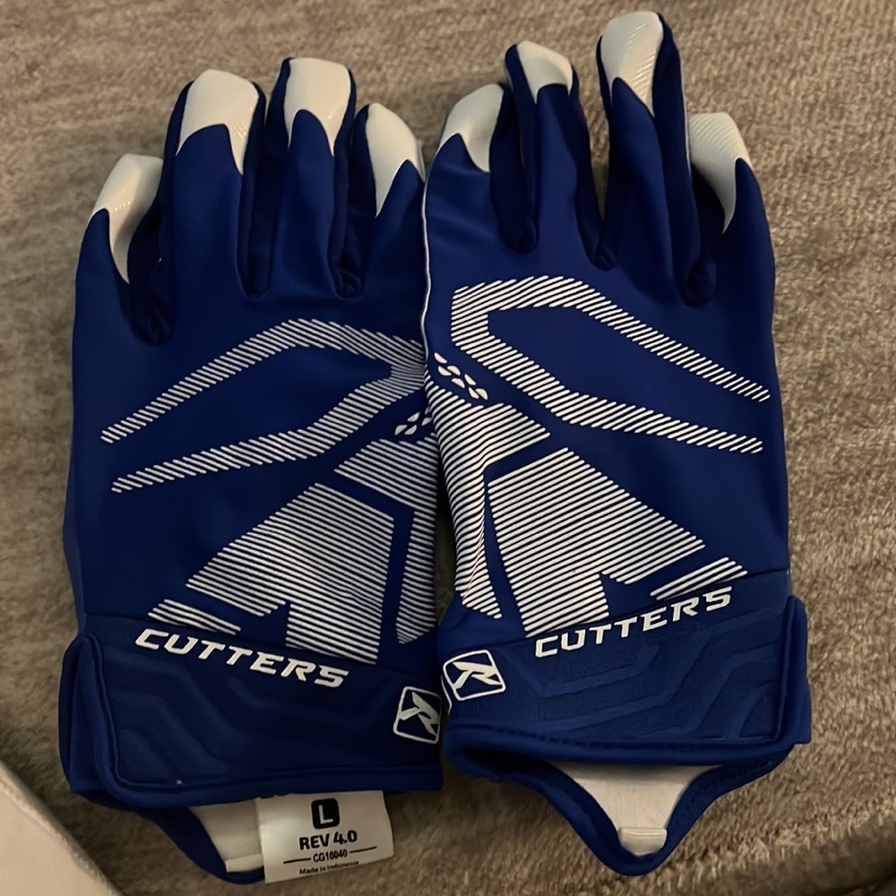 Cutters Rev Pro 4.0 Receiver Gloves - Picture 3 of 7